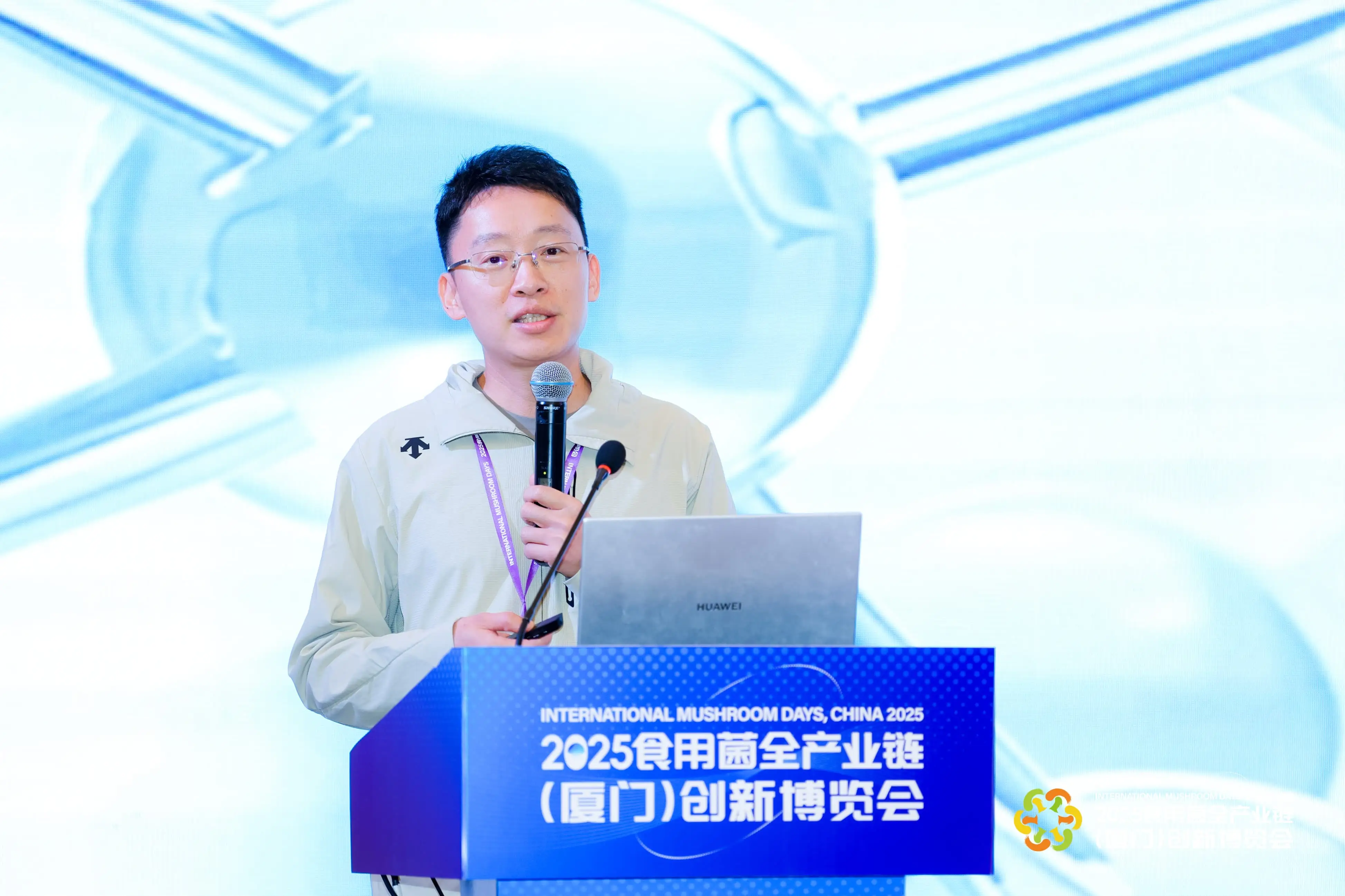 FTZI8675-min-min.webp