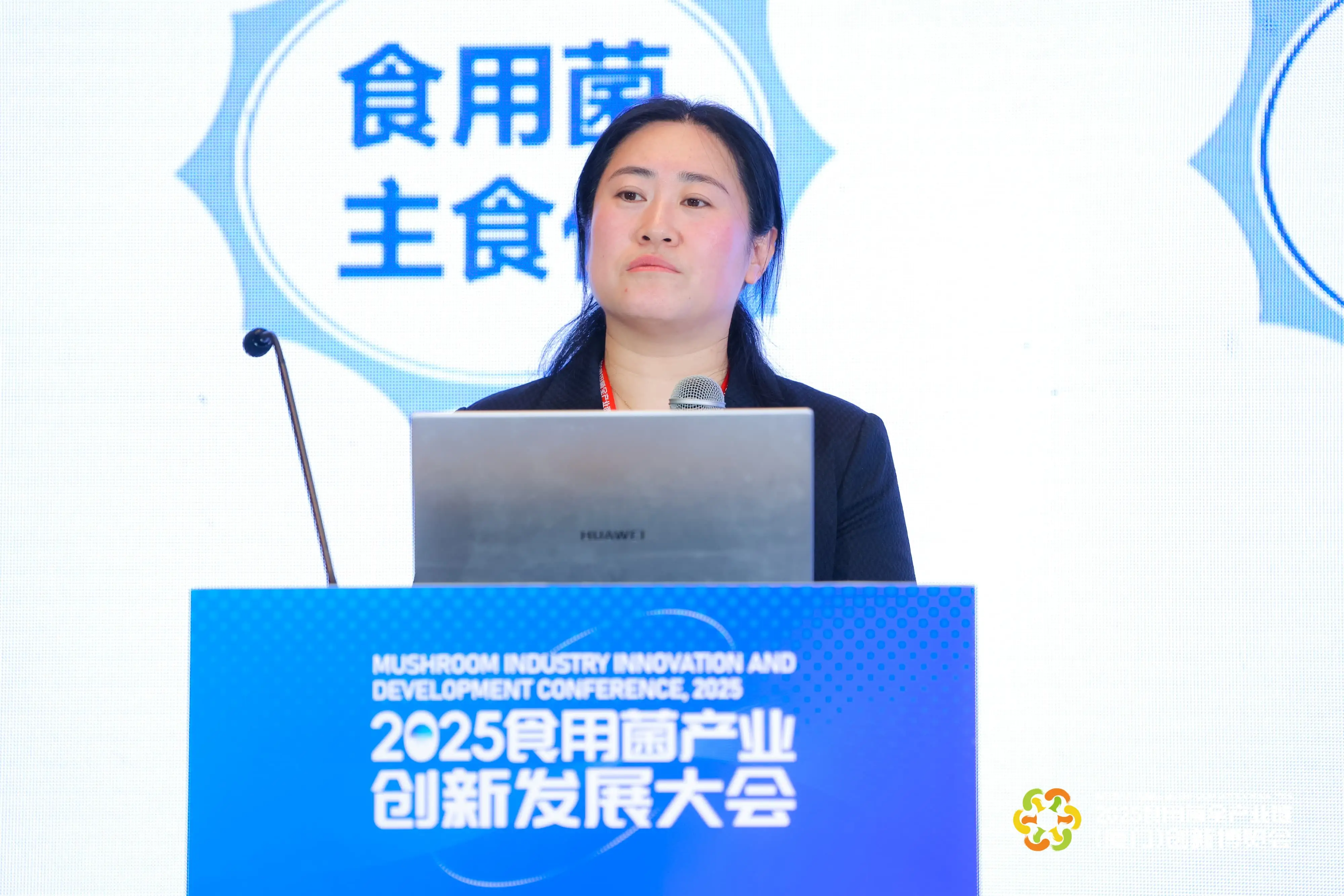 LHAO1414-min-min.webp